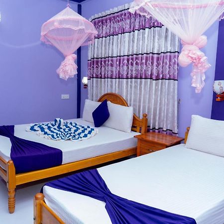 Snp Star Guest House Trincomalee Exterior photo