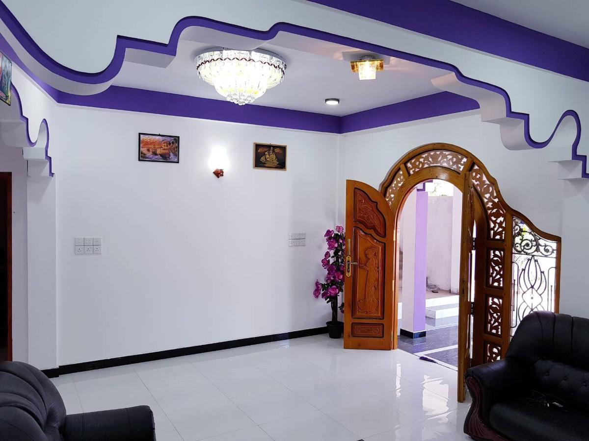 Snp Star Guest House Trincomalee Exterior photo
