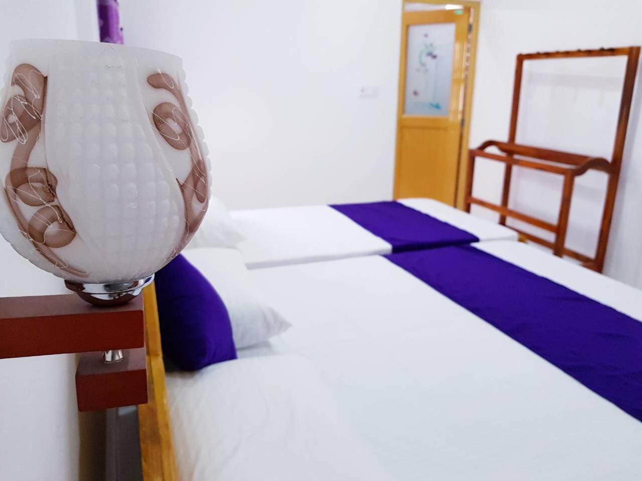 Snp Star Guest House Trincomalee Exterior photo